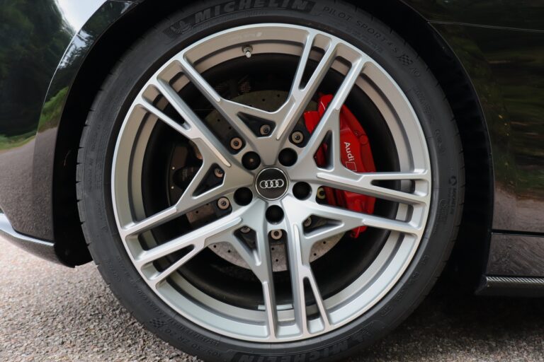 sv automobile r8 quentin img 3531 11