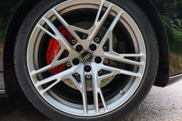 sv automobile r8 quentin img 3535 14