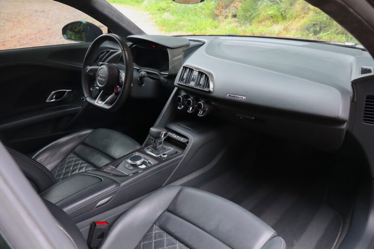 sv automobile r8 quentin img 3574 21