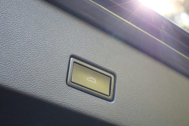 sv automobile gris img 1777 14