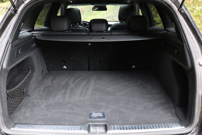 sv automobile 220d noir azuto img 2870 03