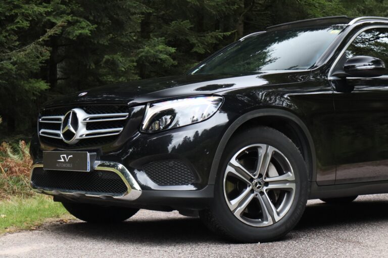 sv automobile 220d noir azuto img 2890 11