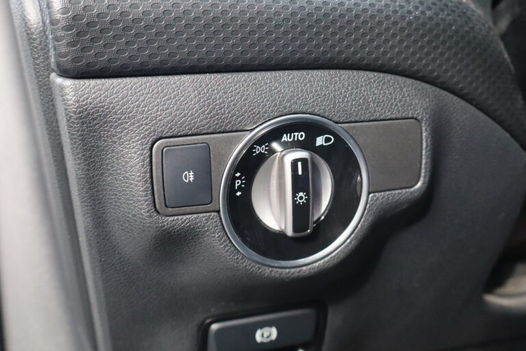 sv automobile a160 grise img 4203 06