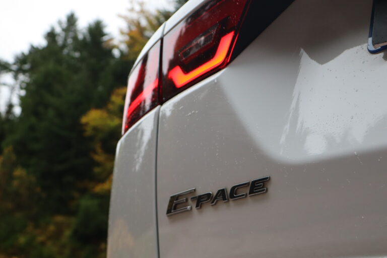 sv automobile e pace img 3911 12