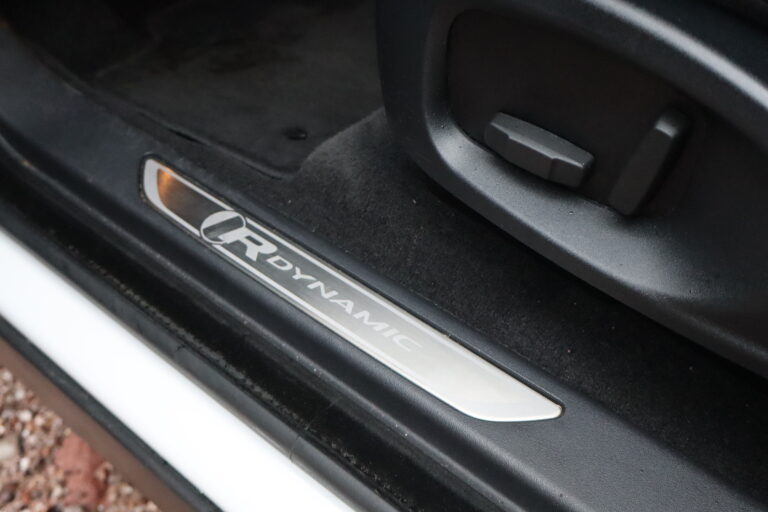 sv automobile e pace img 3913 14