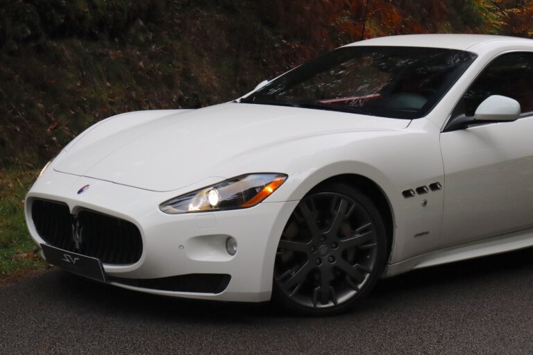 sv automobile granturismo s blanche img 3672 04