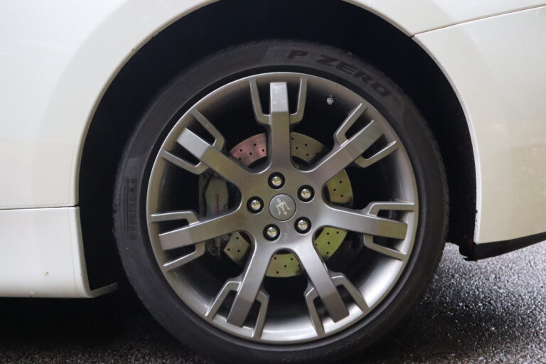 sv automobile granturismo s blanche img 3683 07