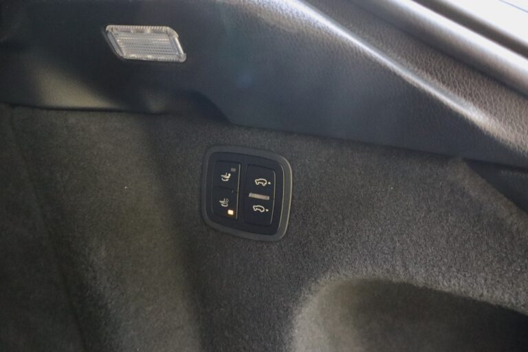 sv automobile turbo gris img 4228 05