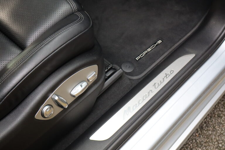 sv automobile turbo gris img 4277 27