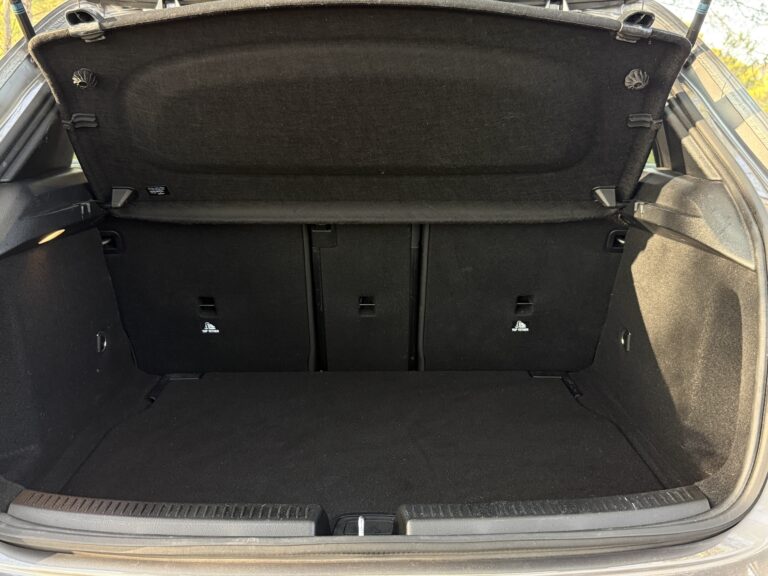 sv automobile 180 antho 23 img 5722 12