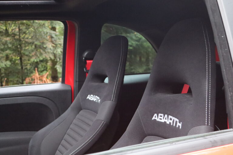 sv automobile 595 rouge ferrari img 4441 07