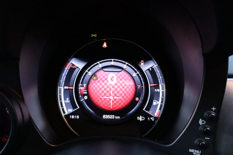 sv automobile blanche or img 5111 21