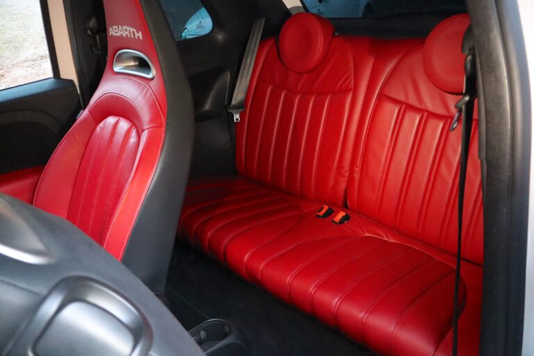 sv automobile blanche or img 5124 28