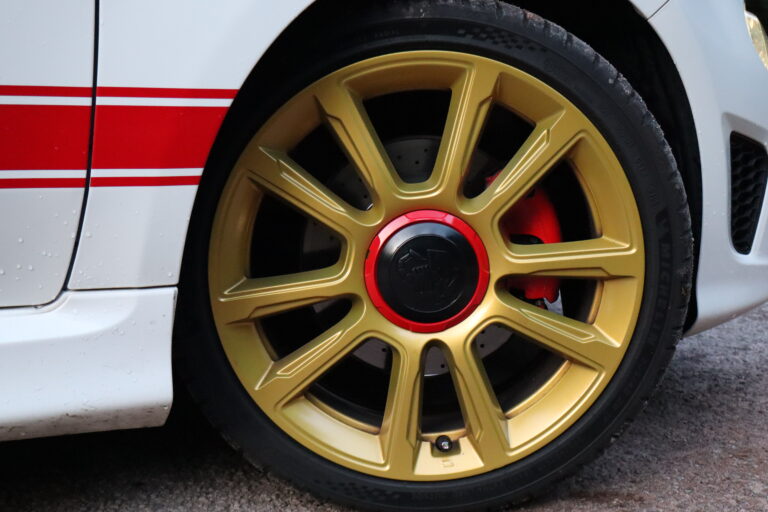 sv automobile blanche or img 5159 34