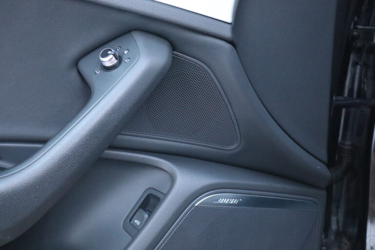 sv automobile s6 noirmarron img 4591 08