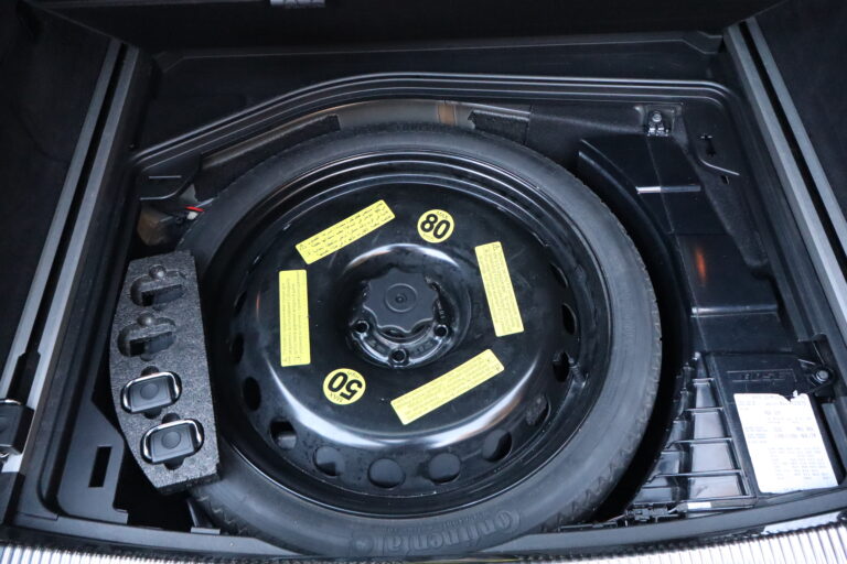 sv automobile s6 noirmarron img 4642 26