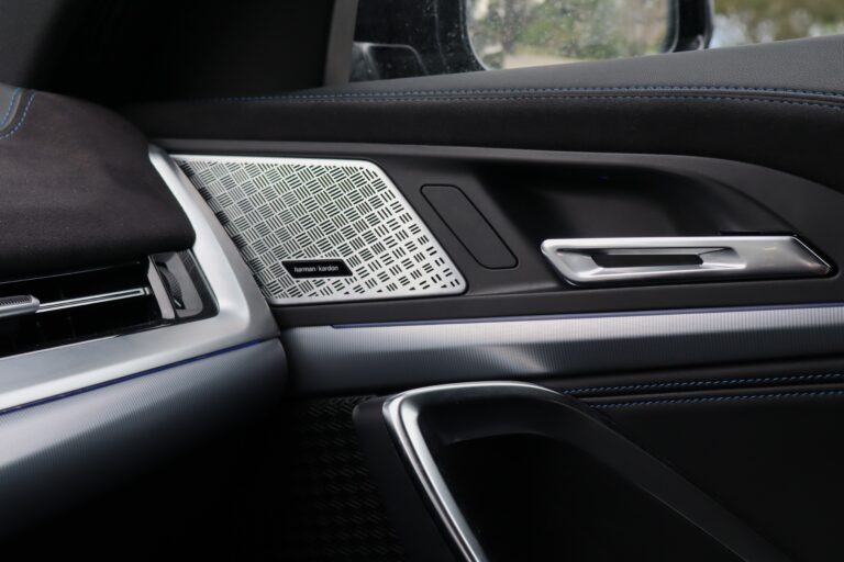 sv automobile x2 coupe noir img 2529 18