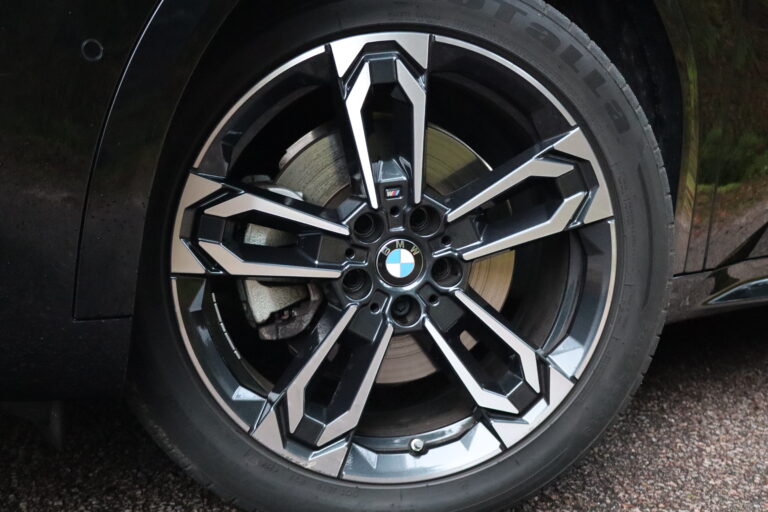 sv automobile x2 coupe noir img 4670 01