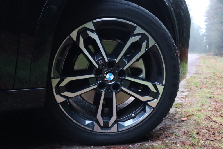 sv automobile x2 coupe noir img 4673 03