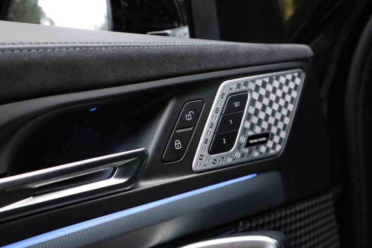 sv automobile x2 coupe noir img 4687 07