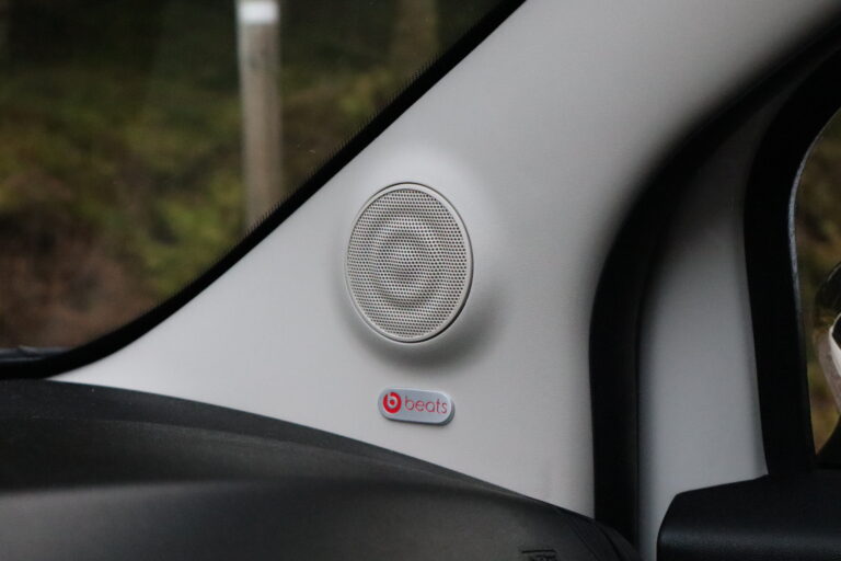 sv automobile 500 nacre img 5060 05