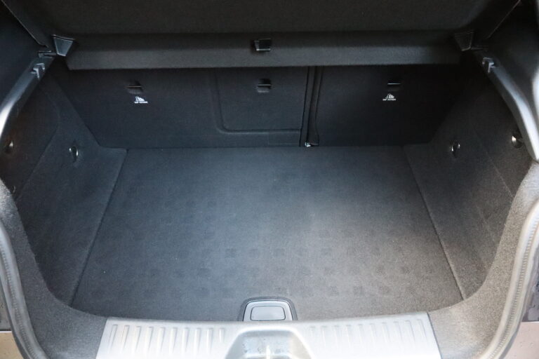 sv automobile a45 florent img 4868 17