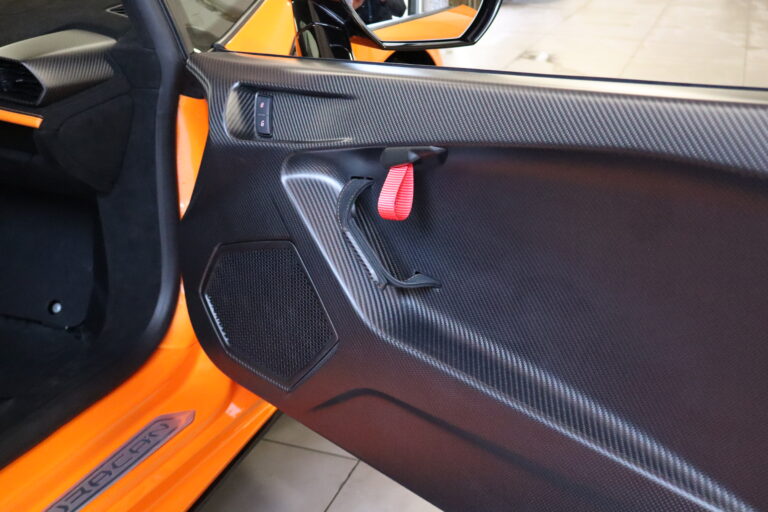 sv automobile huracan sto img 5201 17