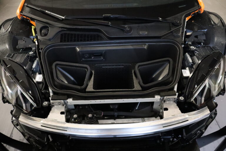 sv automobile huracan sto img 5240 35