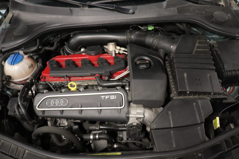 sv automobile ttrs bleu img 5027 22