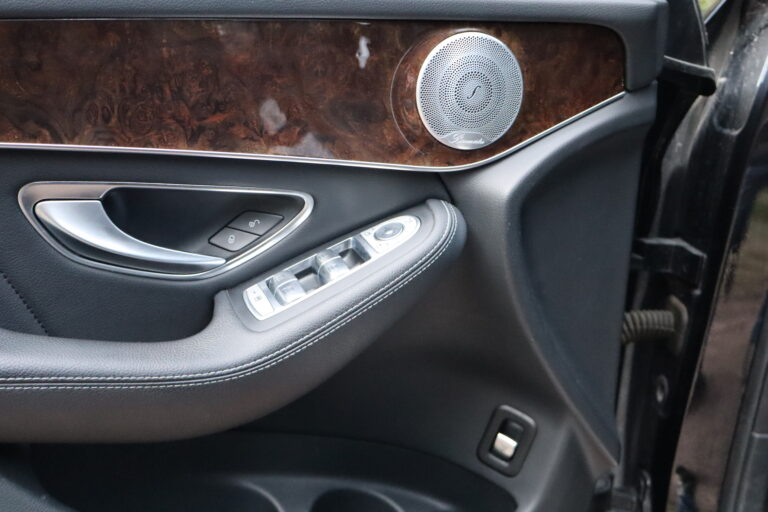 sv automobile boiserie img 5312 06