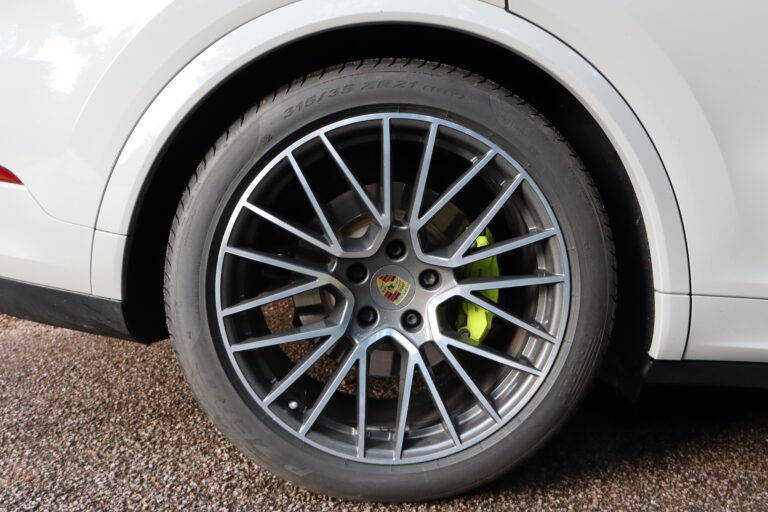 sv automobile cayenne coupe facq img 5985 25