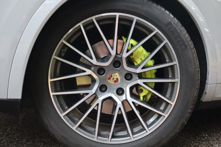 sv automobile cayenne coupe facq img 5987 27