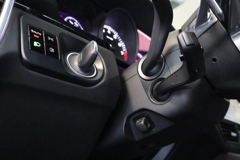 sv automobile cayenne coupe facq img 6001 30