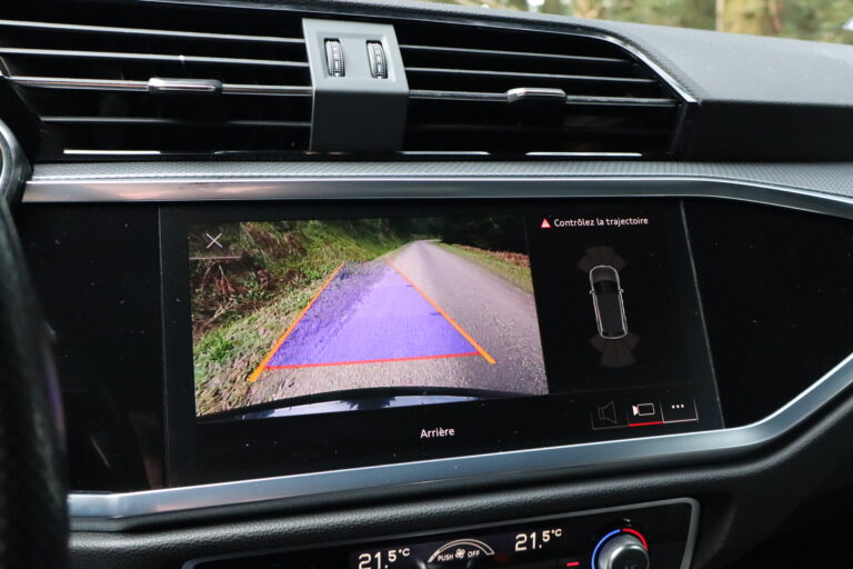 sv automobile q3 taxi noir img 5366 26