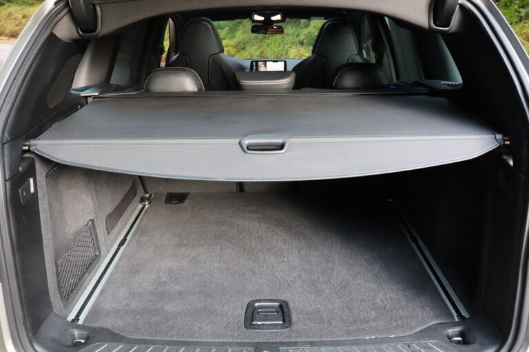 sv automobile x3m 162000 img 5876 16