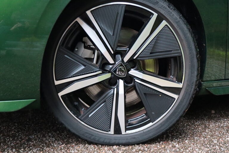 sv automobile 308 gt img 6206 04