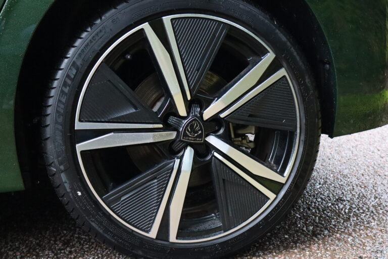 sv automobile 308 gt img 6207 05