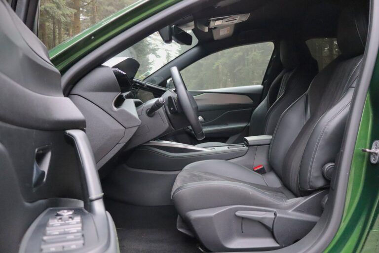 sv automobile 308 gt img 6217 08