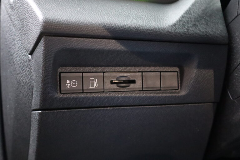 sv automobile 308 gt img 6237 15