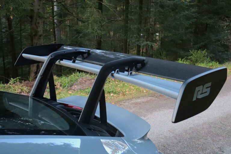 sv automobile 992 3rs grise img 6551 01