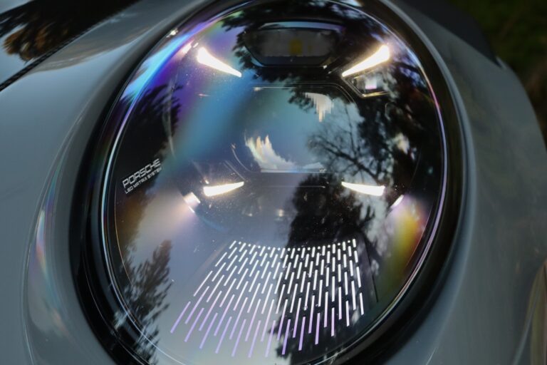 sv automobile 992 3rs grise img 6575 06