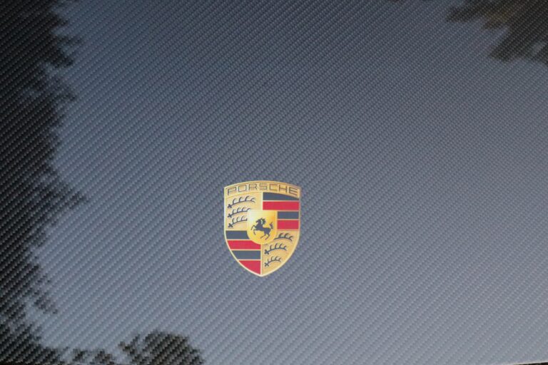 sv automobile 992 3rs grise img 6577 08