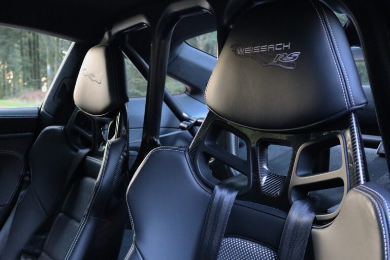 sv automobile 992 3rs grise img 6591 16