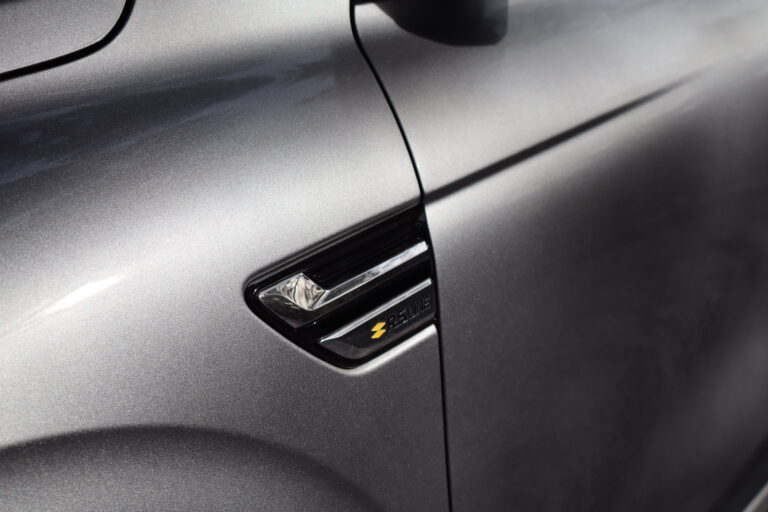 sv automobile arkana img 2063 03