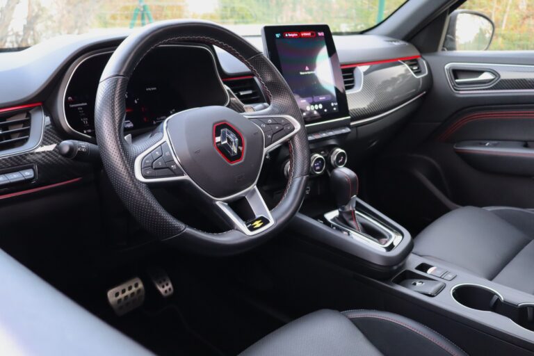 sv automobile arkana img 2093 13