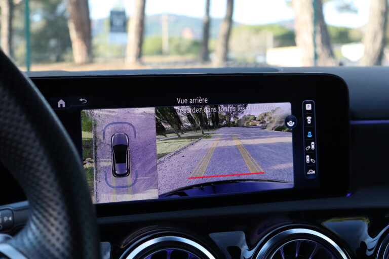 sv automobile classe a 180 noir img 2112 36