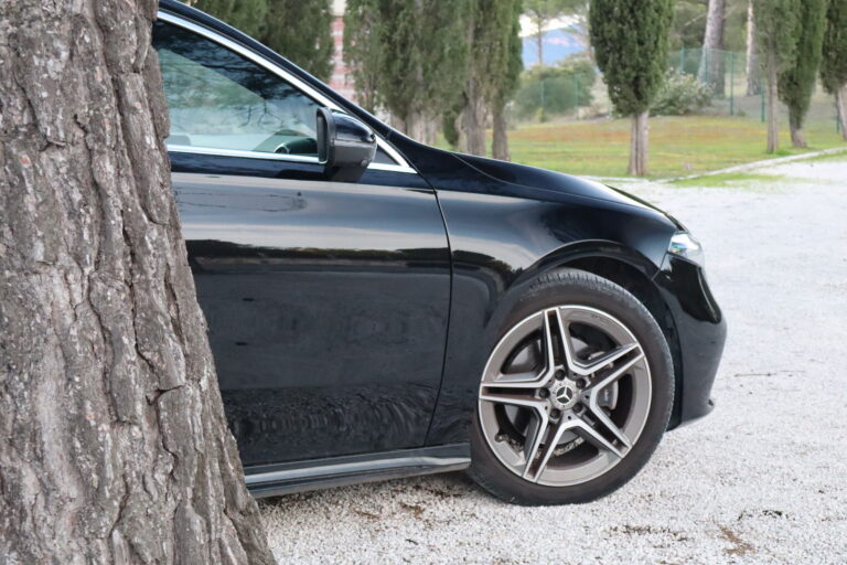 sv automobile classe a 180 noir img 2144 07