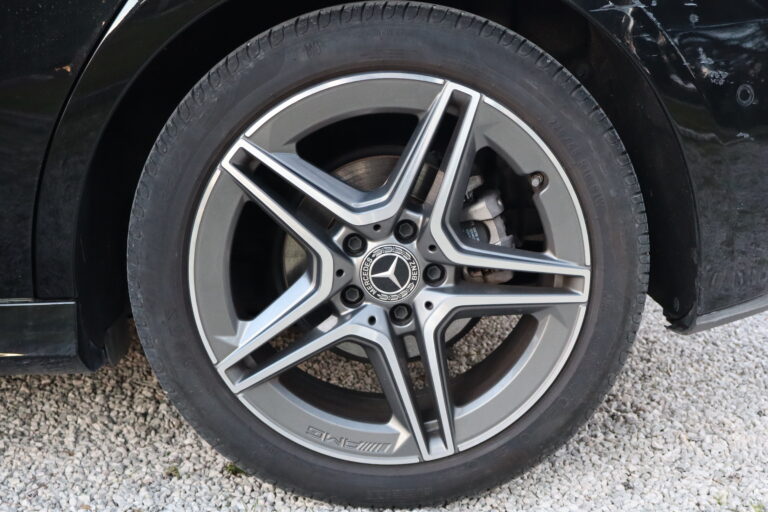 sv automobile classe a 180 noir img 2146 09