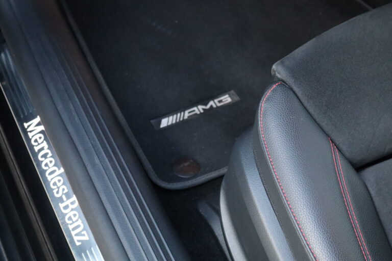 sv automobile classe a 180 noir img 2155 14