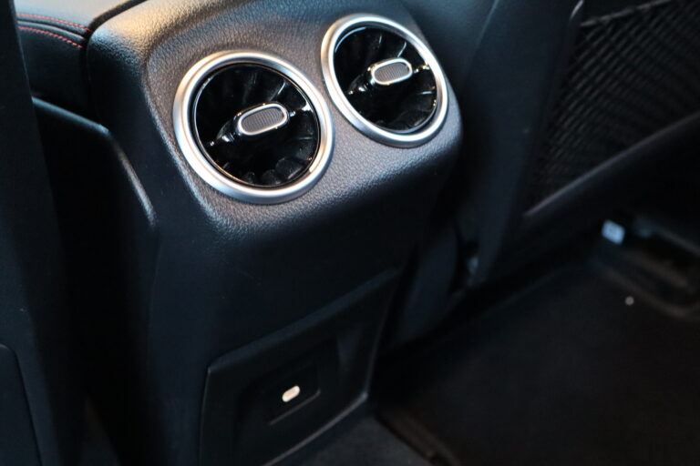 sv automobile classe a 180 noir img 2183 28